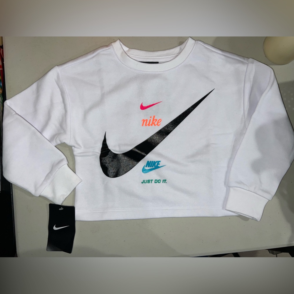 Nike Girls Boxy Crew